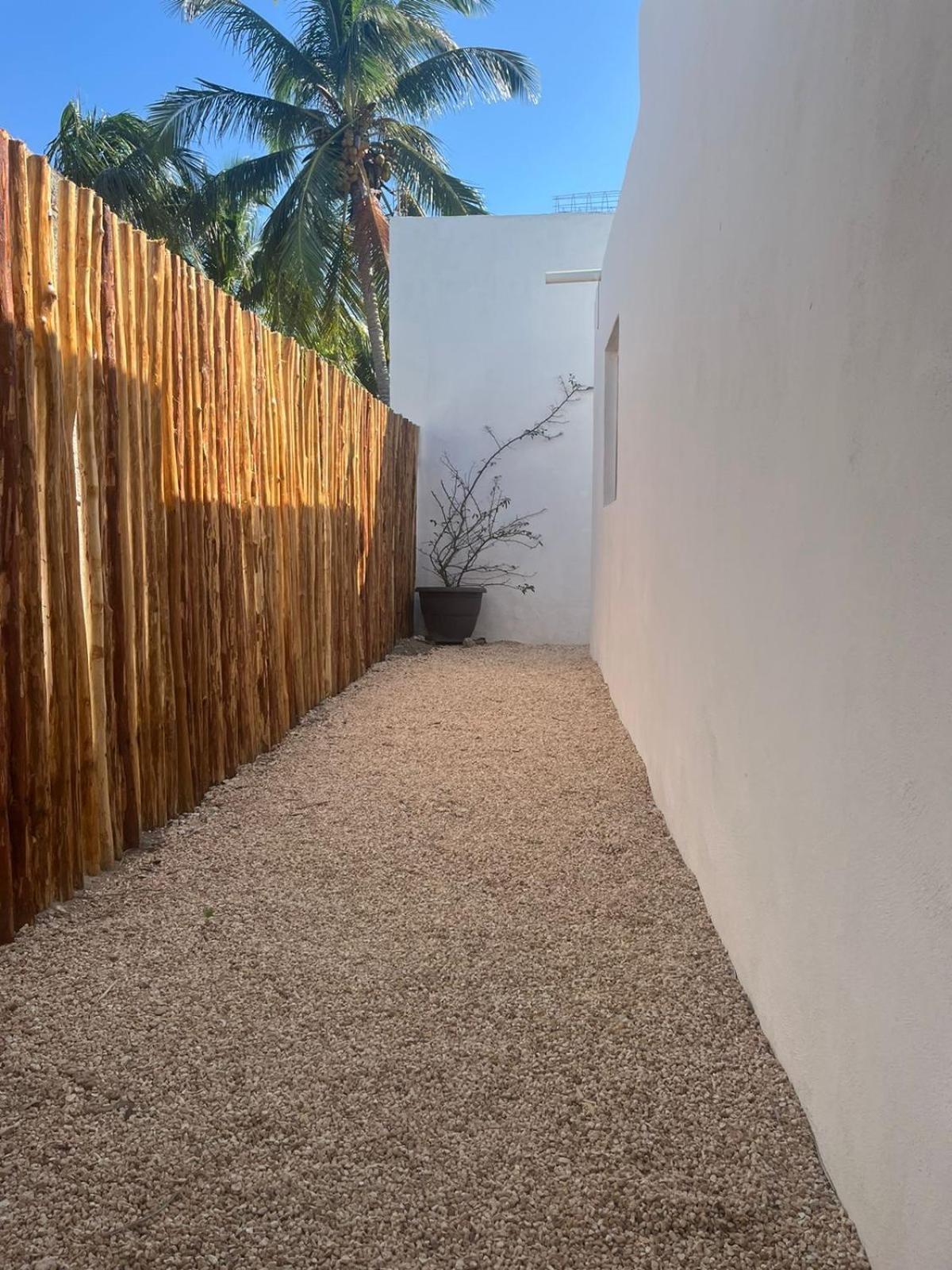 Casa Colibri El Cuyo Aparthotel Eksteriør bilde